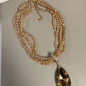 Elegant Gold Beaded Necklace with Teardrop Pendant